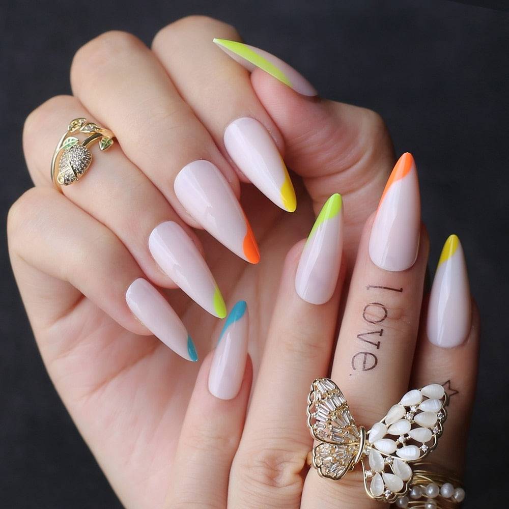 Faux Ongles Blancs Stiletto Longs