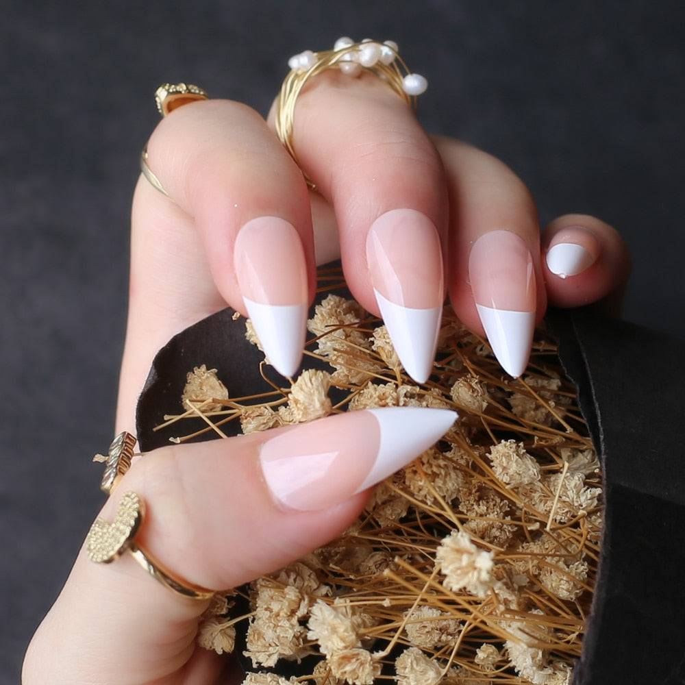 Faux Ongles French Stiletto Mi-Longs