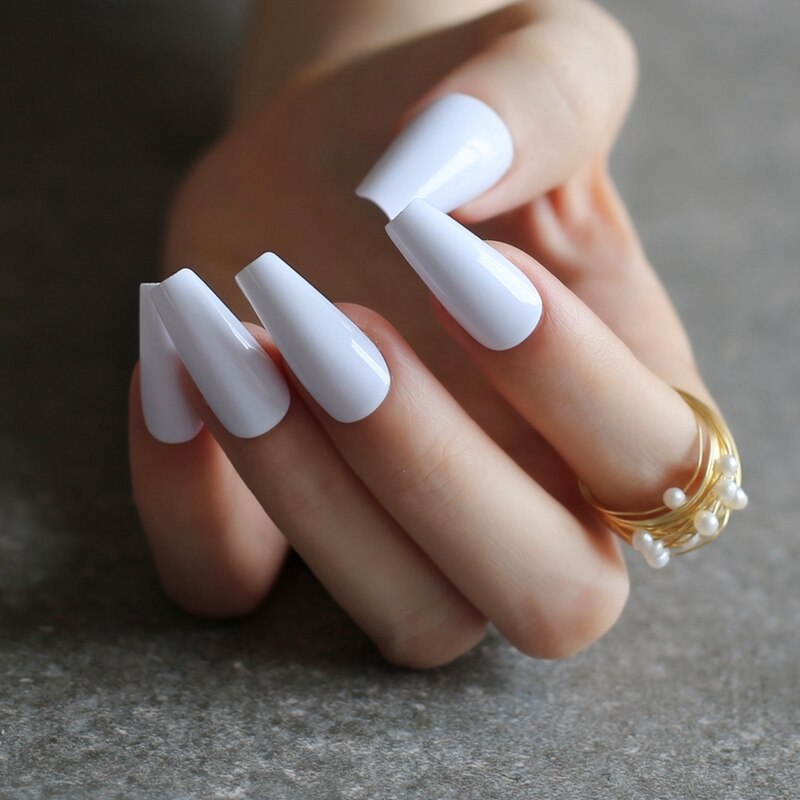 Faux Ongles Blancs Longs Amande Style